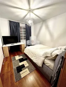 Apartament in bloc nou cu 2 locuri de parcare si terasa 70mp - foto 3