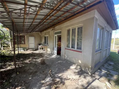 Casa cu 3 camere + 2.557 m² teren | Viile Satu Mare - Lipa - foto 9