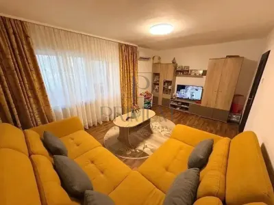 LIPOVEI - 2 CAM - ETAJUL 1 - DECOMANDAT - CENTRALA PROPRIE - SPATIOS- - foto 2