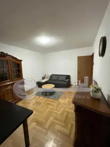 Apartament 2 camere – Bd. Independentei | ultracentral | centrala proprie | 50 mp - foto 2