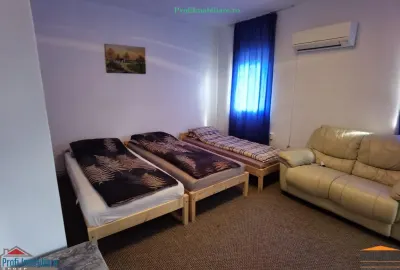 Pensiune in Paulis cu 20 de camere si teren 4.500 mp - jud. Arad - Paulis