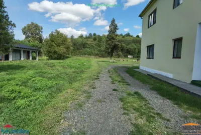 Pensiune in Paulis cu 20 de camere si teren 4.500 mp - jud. Arad - foto 19