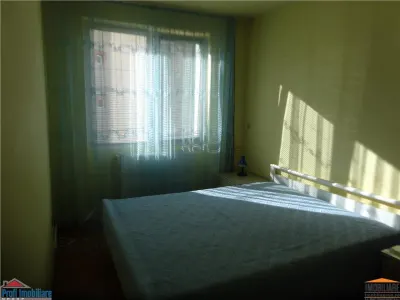 Inchiriez apartament cu 2 camere, et. 1- Podgoria - foto 5