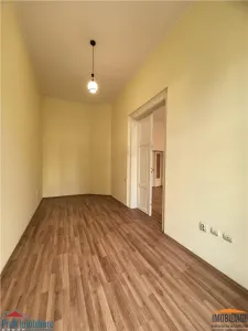 Apart 3 camere etaj 1 la KM 0 - Primaria Arad - foto 17