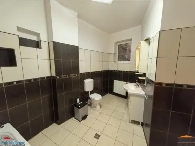 Apart 3 camere etaj 1 la KM 0 - Primaria Arad - foto 10