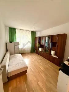 Apartament  2 camere decomandat zona Centrul Civic - Brasov