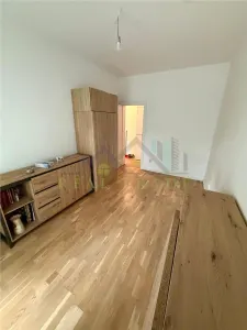 Apartament  2 camere decomandat zona Centrul Civic - foto 3