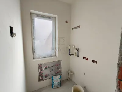 Duplex 5 camere - finisaje la alegere - teren generos - foto 8