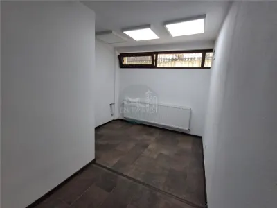Spatiu comercial  birouri 70mp zona Centrala - foto 2