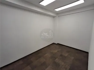 Spatiu comercial  birouri 70mp zona Centrala - foto 4