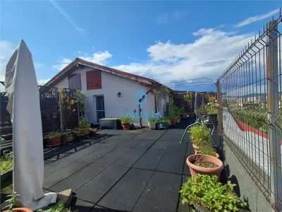 Penthouse duplex modern cu terasă de 60 mp – Centru Alba Iulia - Alba Iulia