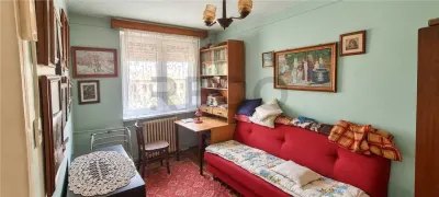RECO Apartament semi-decomandat cu 3 camere - foto 3