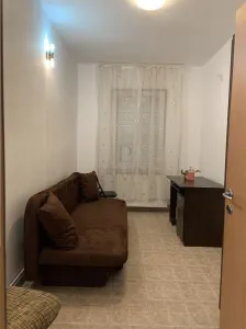 Apartament de închiriat | 63 mp | 2 Dormitoare | La 5 min de Medicina 1 | Terasă | Parter - foto 2