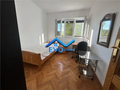 APARTAMENT DE INCHIRIAT CU 4 CAMERE, LANGA PROCURATURA, 5 MINUTE DISTANTA DE UMF - foto 2