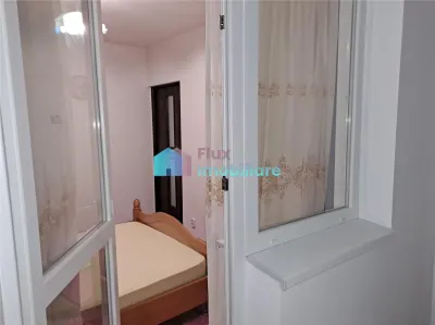 Apartament cu 2 camere George Enescu zona Curcubeu - foto 6
