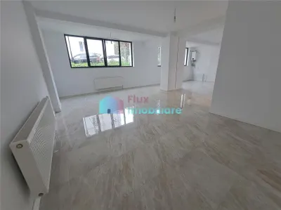 Spatiu comercial 135 mp bloc nou G.Enescu - foto 2