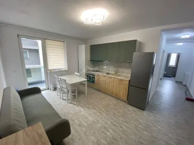 Apartament 3 camere cu balcon in Selimbar - Selimbar
