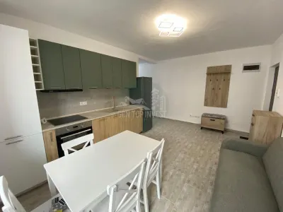 Apartament 3 camere cu balcon in Selimbar - foto 2
