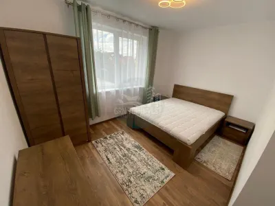 Apartament 3 camere cu balcon in Selimbar - foto 3