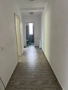 Apartament 3 camere cu balcon in Selimbar - foto 6