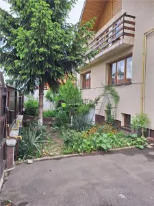 Garsoniera spatioasa, la casa, zona Astra - foto 13