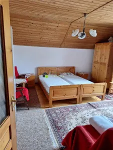 Garsoniera spatioasa, la casa, zona Astra - foto 5