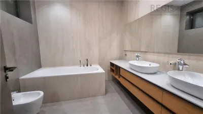 Apartament premium de 3 camere la vila zona Drumul Poienii - foto 14