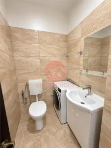 Apartament 2 Camere si 2 Bai | Zona Eden | Curte interioara | 2 Locuri de Parcare | Pret Negociabil - foto 5