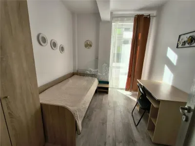 Apartament 2 camere decomandat parcare zona Turnisor - foto 2