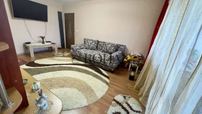Apartament 3 camere, loc de parcare, Zona Mercur, Str. Vânătorilor - foto 3