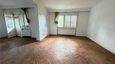 Apartament 4 camere si curte proprie, zona Parcul Regina Maria - foto 2
