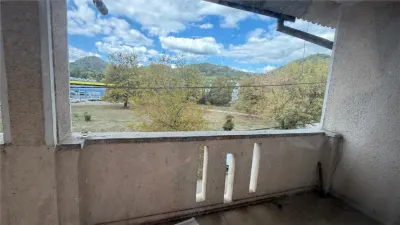 Apartament 4 camere si curte proprie, zona Parcul Regina Maria - foto 11