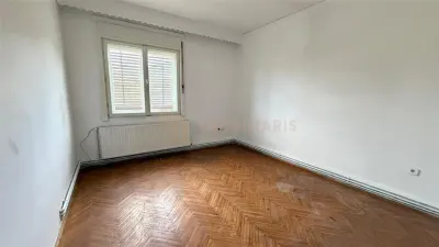 Apartament 4 camere si curte proprie, zona Parcul Regina Maria - foto 8