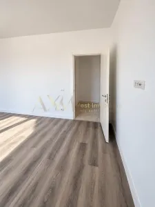 Vanzare apartament 3 camere Giroc - foto 4