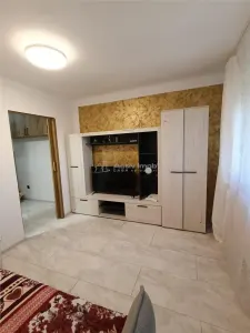 Garsoniera -zona Teleajen - Ploiesti