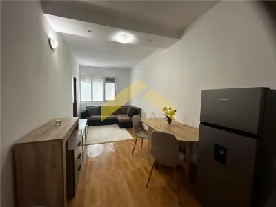 Apartament cu 2 camera de inchiriat zona UTA - Arad