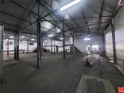 Platforma industriala cu 2 hale, aproape de centura - foto 9