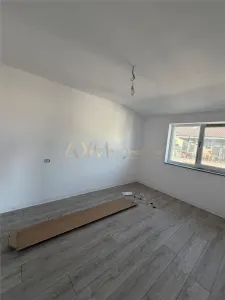 Vanzare apartament 2 camere Giroc - foto 4
