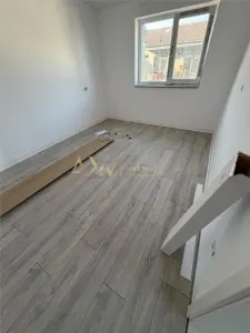Vanzare apartament 2 camere Giroc - foto 5