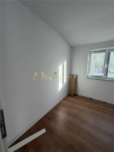 Vanzare apartament 3 camere Giroc - foto 12