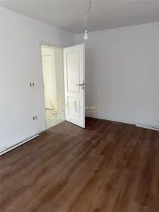 Vanzare apartament 3 camere Giroc - foto 5