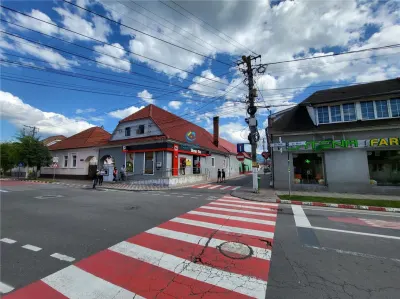 Vanzare spatiu comercial, Ghimbav, Central langa Primarie, vitrina - foto 29