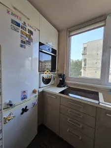 De inchiriat apartament 3 camere Rogerius etajul 1 - foto 7