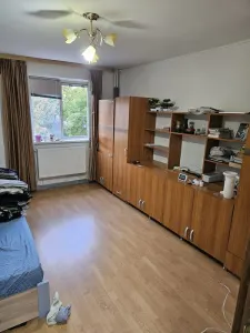 Propriatar - Vand apartament 3 camere, Iasi, zona Podu ros, suprafata totala 53.53 mp - foto 2