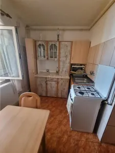 Apartament 3 cam,72 mp ,  doua bai  zona PECO - foto 8