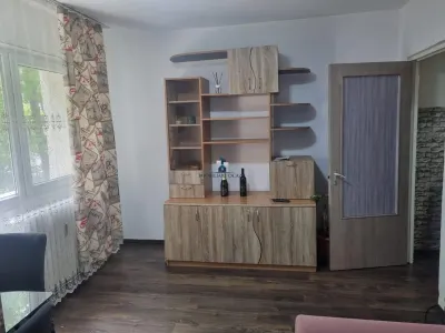 Inchiriere Apartament 2 Camere Decomandat Luica - foto 6