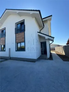 Duplex superb - zona buna - 3 dormitoare - finisaje la alegere - foto 2