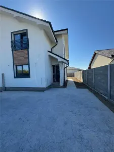 Duplex superb - zona buna - 3 dormitoare - finisaje la alegere - foto 3