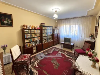 Apartament 3 camere de vânzare – Păcurari, zona Toma Cozma - Iasi
