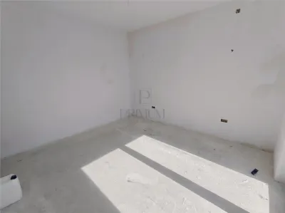 DUPLEX PE ETAJ - 3 CAMERE - FINISAJE LA CERERE - foto 4